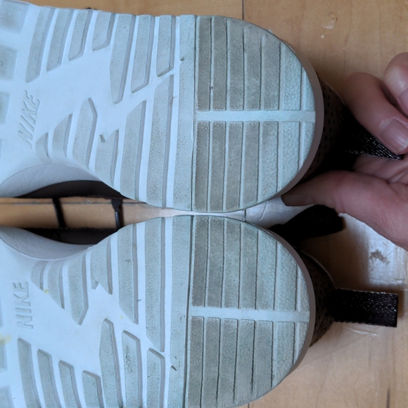 **SOLD OUT**EUC Nike Air Max Thea - Picture 6 of 13